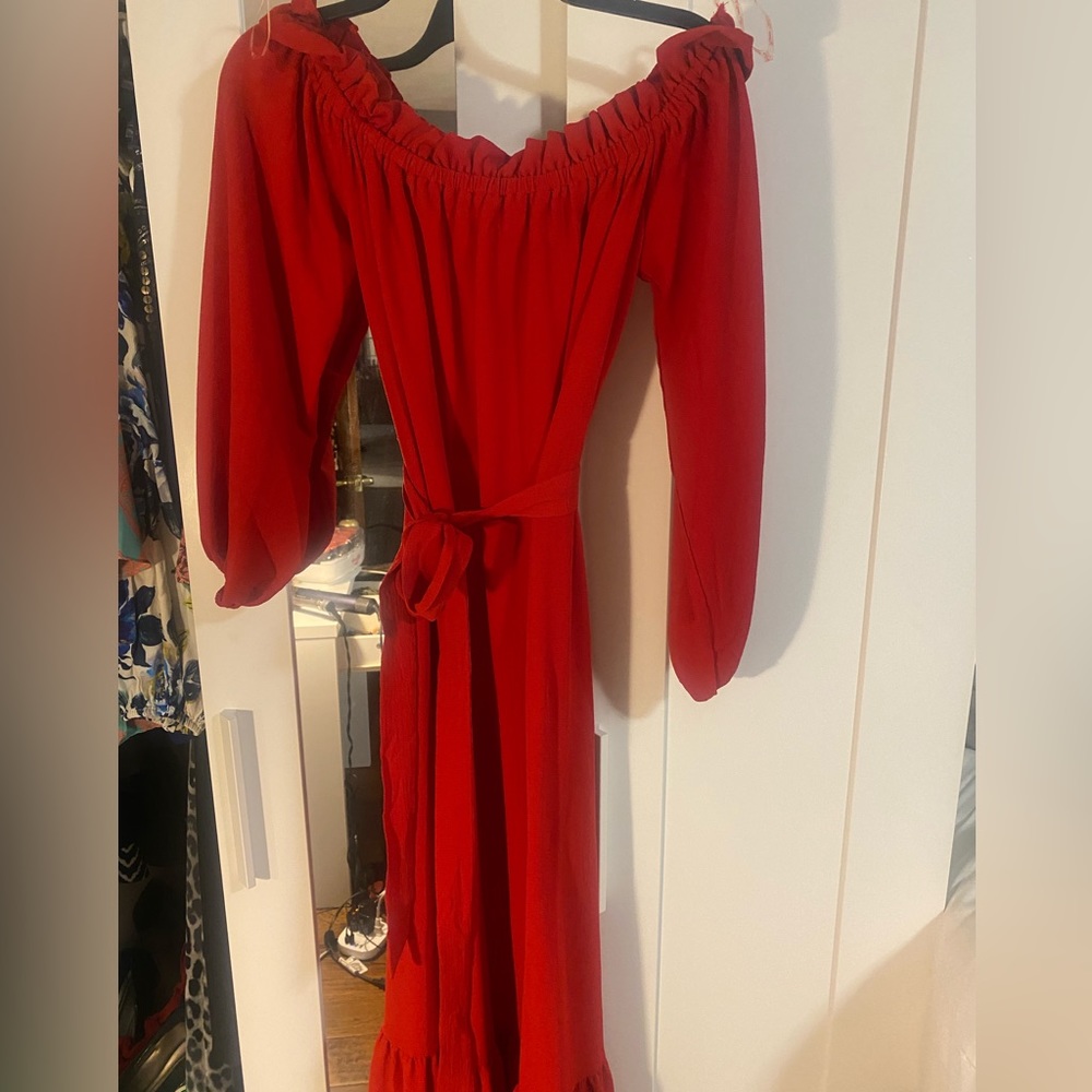 Off shoulder maxi dress